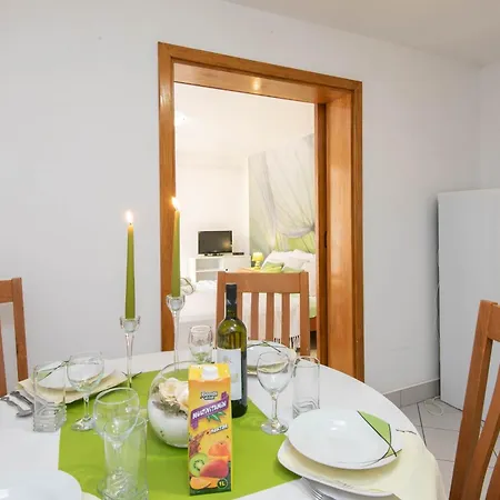 By The Sea Orebic, Peljesac - 265 アパート *